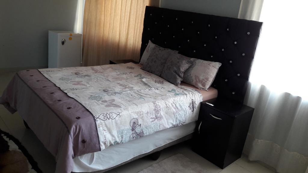 Jessma Bed And Breakfast Уолфиш-Бей Экстерьер фото