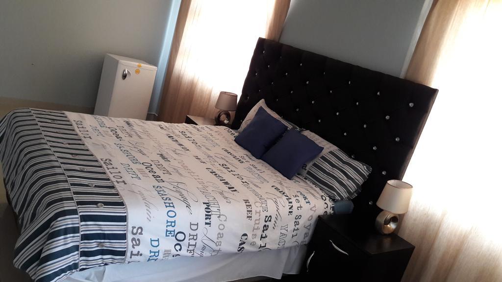 Jessma Bed And Breakfast Уолфиш-Бей Экстерьер фото