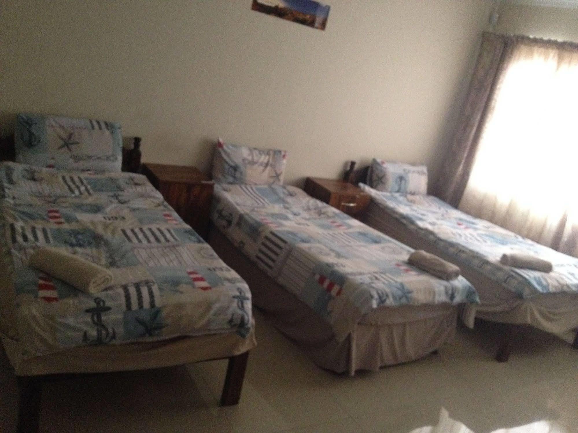 Jessma Bed And Breakfast Уолфиш-Бей Экстерьер фото