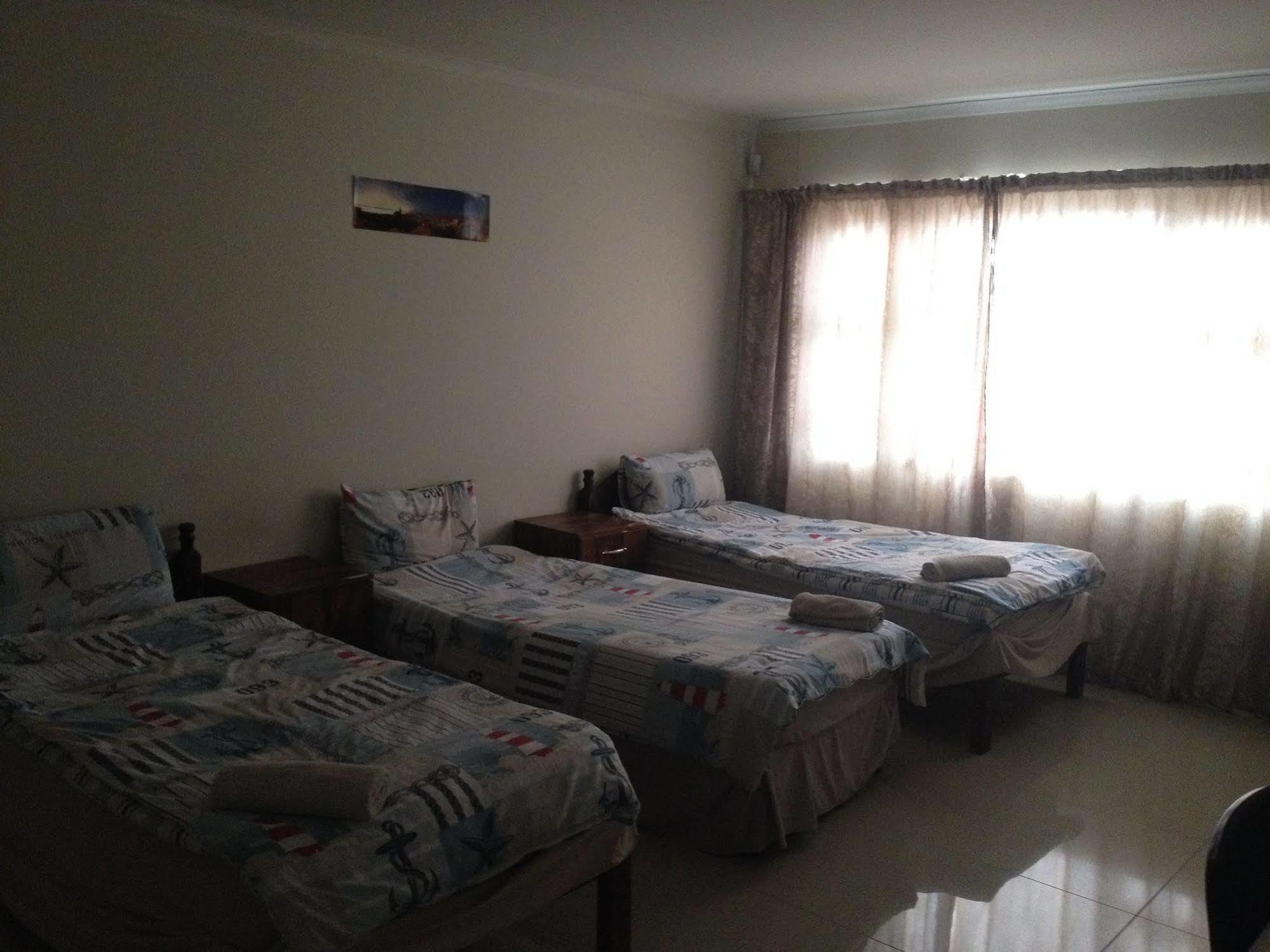Jessma Bed And Breakfast Уолфиш-Бей Экстерьер фото