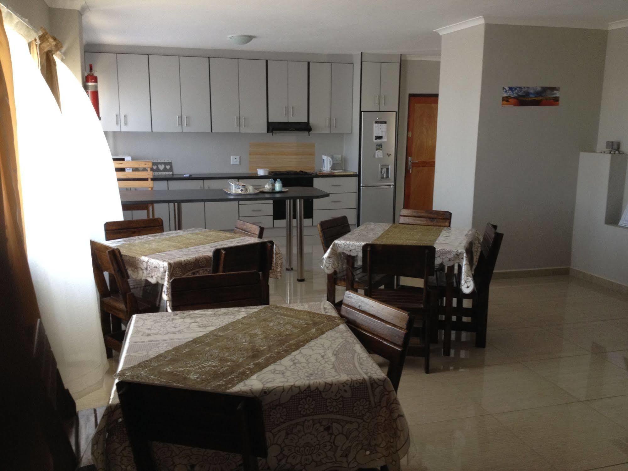 Jessma Bed And Breakfast Уолфиш-Бей Экстерьер фото
